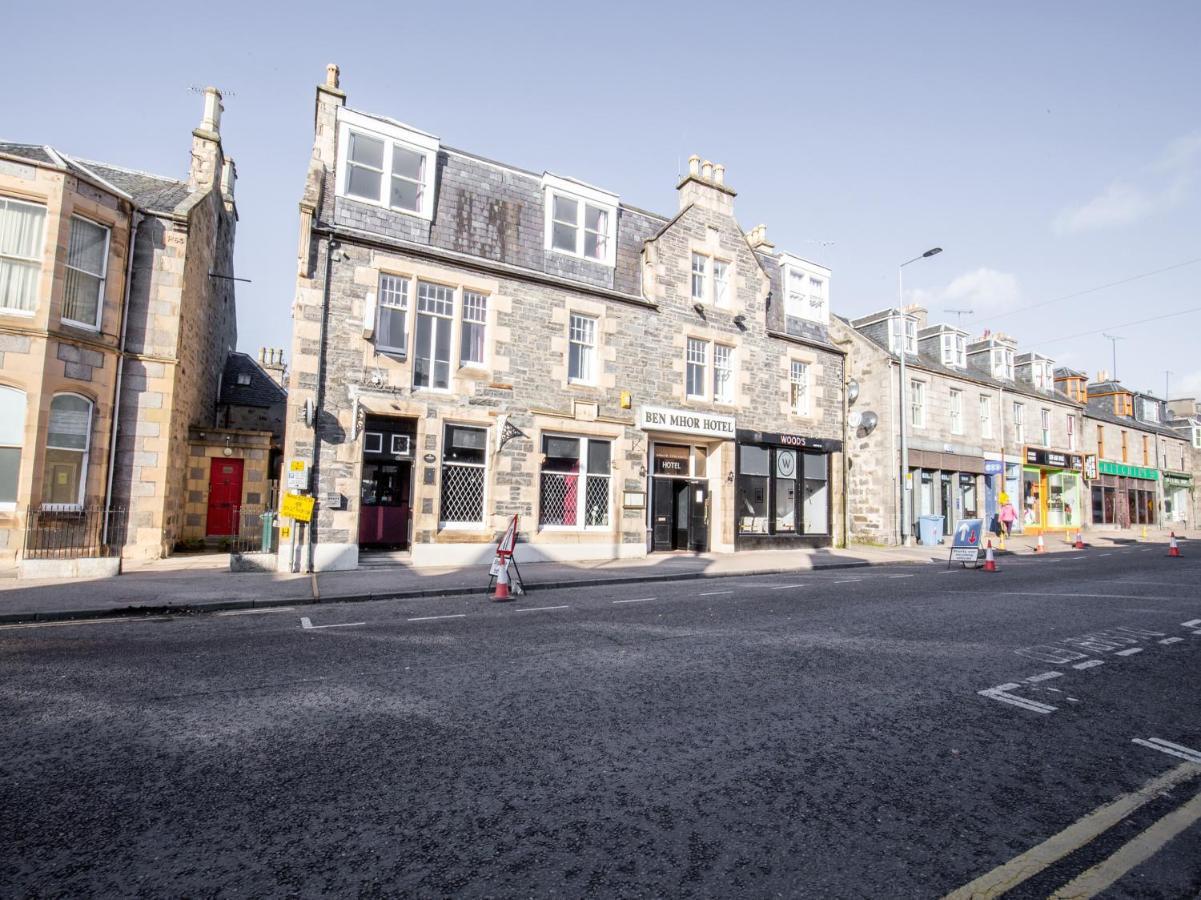 เดอะ เบน มอร์ Hotel Grantown-on-Spey ภายนอก รูปภาพ